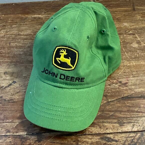 John Deere Toddler Hat- one size - Picture 1 of 3